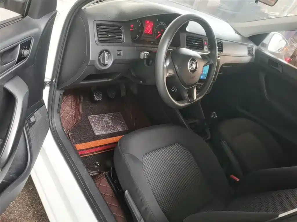 Volkswagen Santana 2019 1.5L Manual Trend China VI фото 16