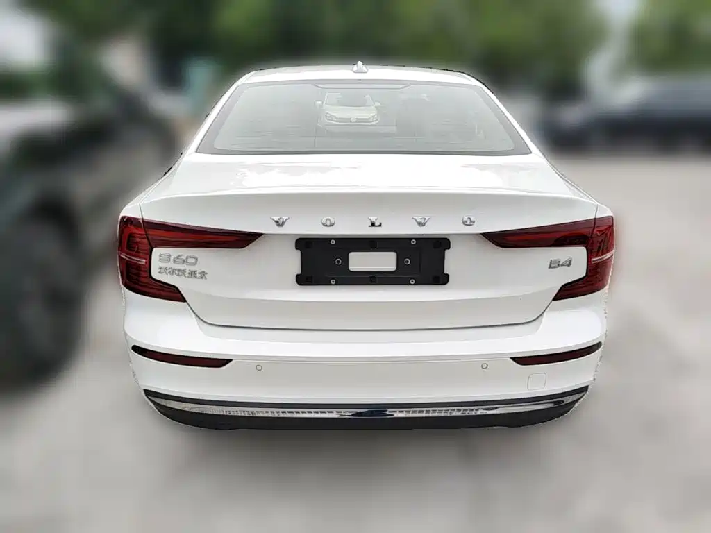 Photo 8 - Volvo S60