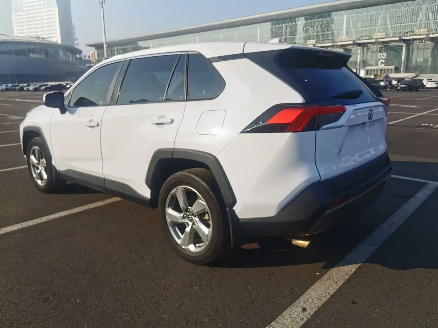 Toyota RAV4 Rongfang 2020 2.0L CVT AWD Trend Edition фото 7