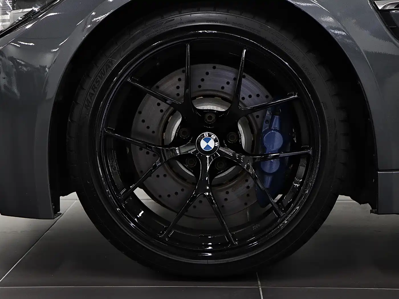 BMW M4 2017 M4 Coupe фото 8