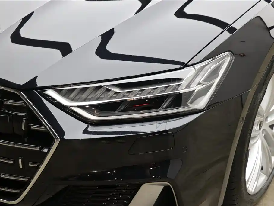 Audi A7L 2024 45 TFSI quattro Premium Luxury фото 27