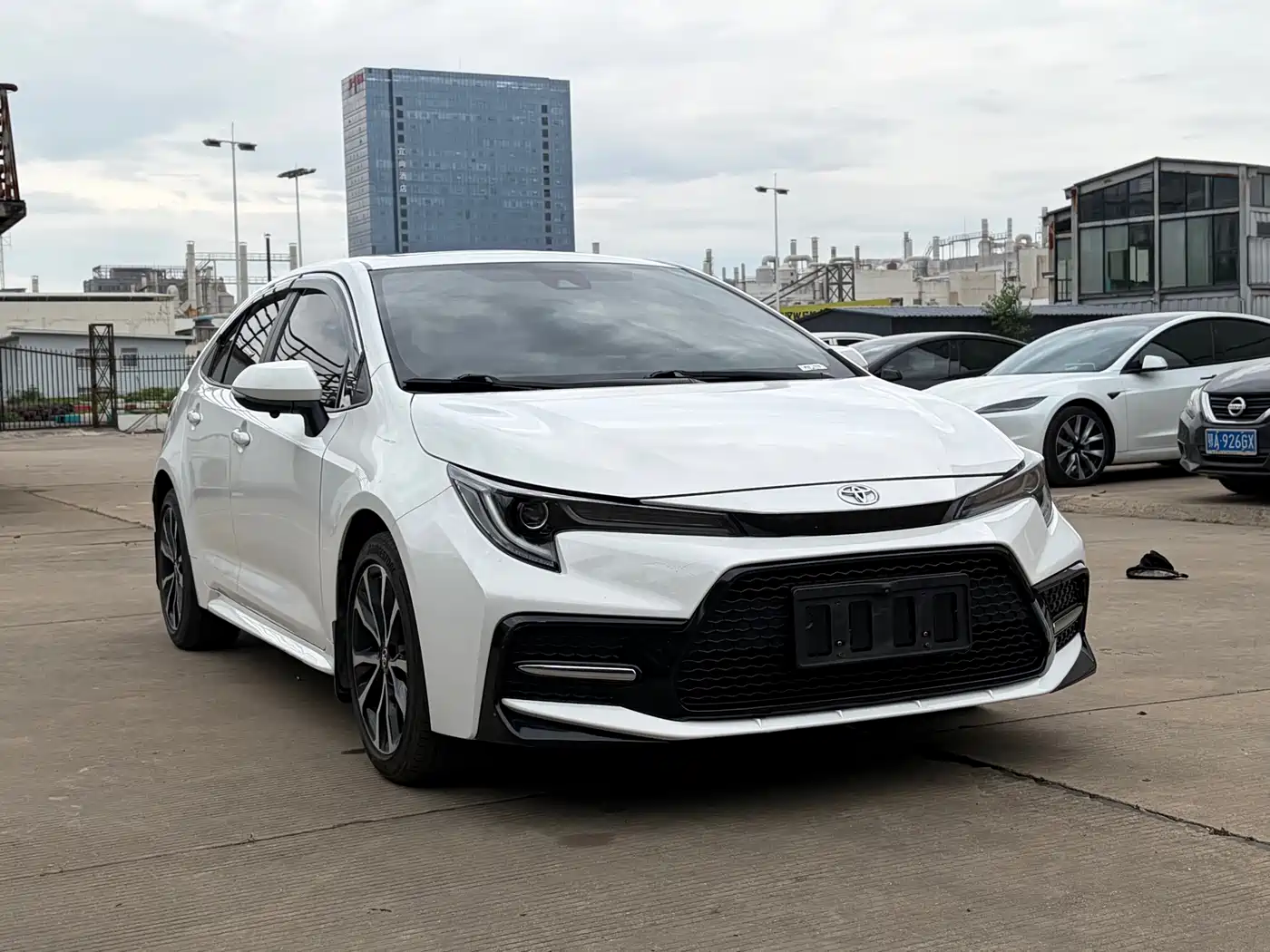 Toyota Levin 2021 185T CVT Sport Edition фото 3
