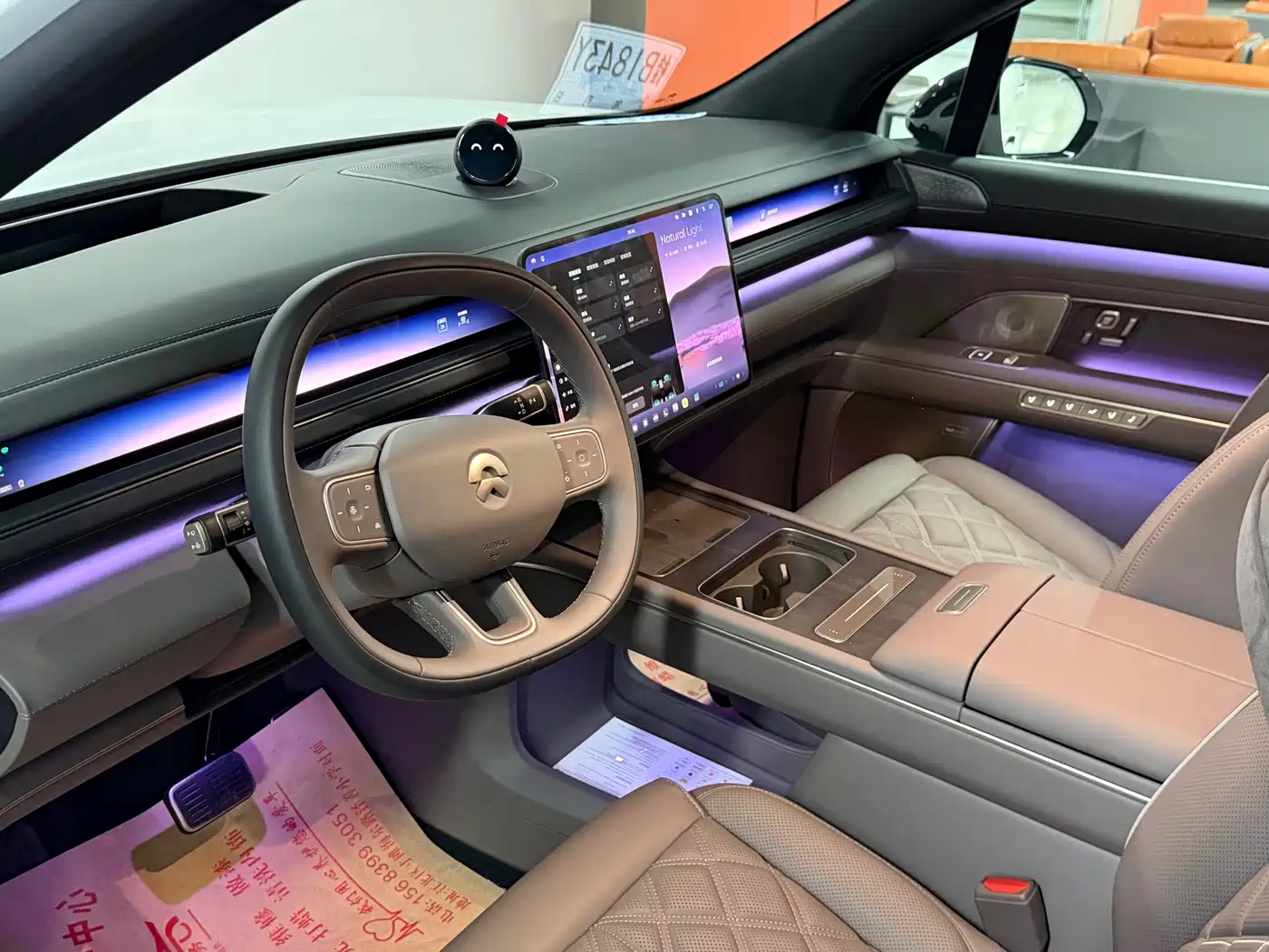 NIO ES8 2026 2025 Model 6-Seat Executive Luxury Edition
