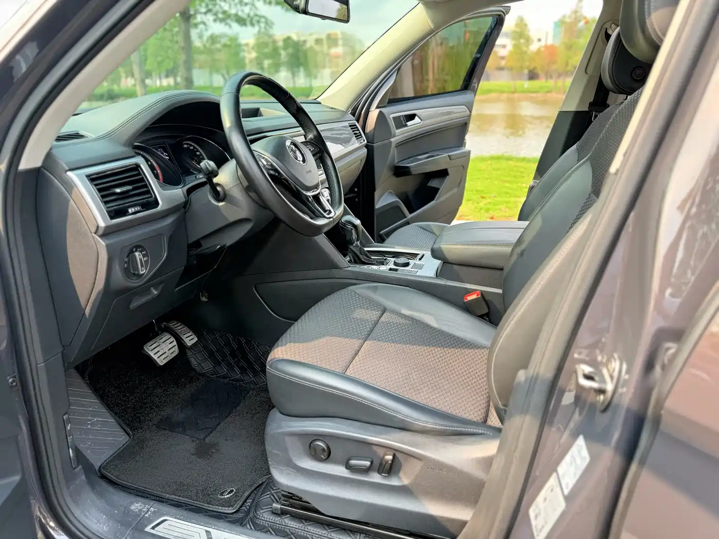 Volkswagen Teramont 2017 380TSI 4WD Comfort Edition фото 5