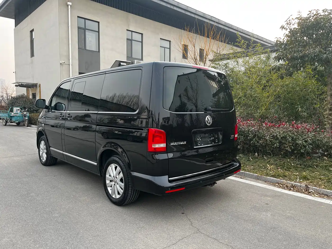Volkswagen Multivan 2012 2.0TSI 4WD Premium фото 7