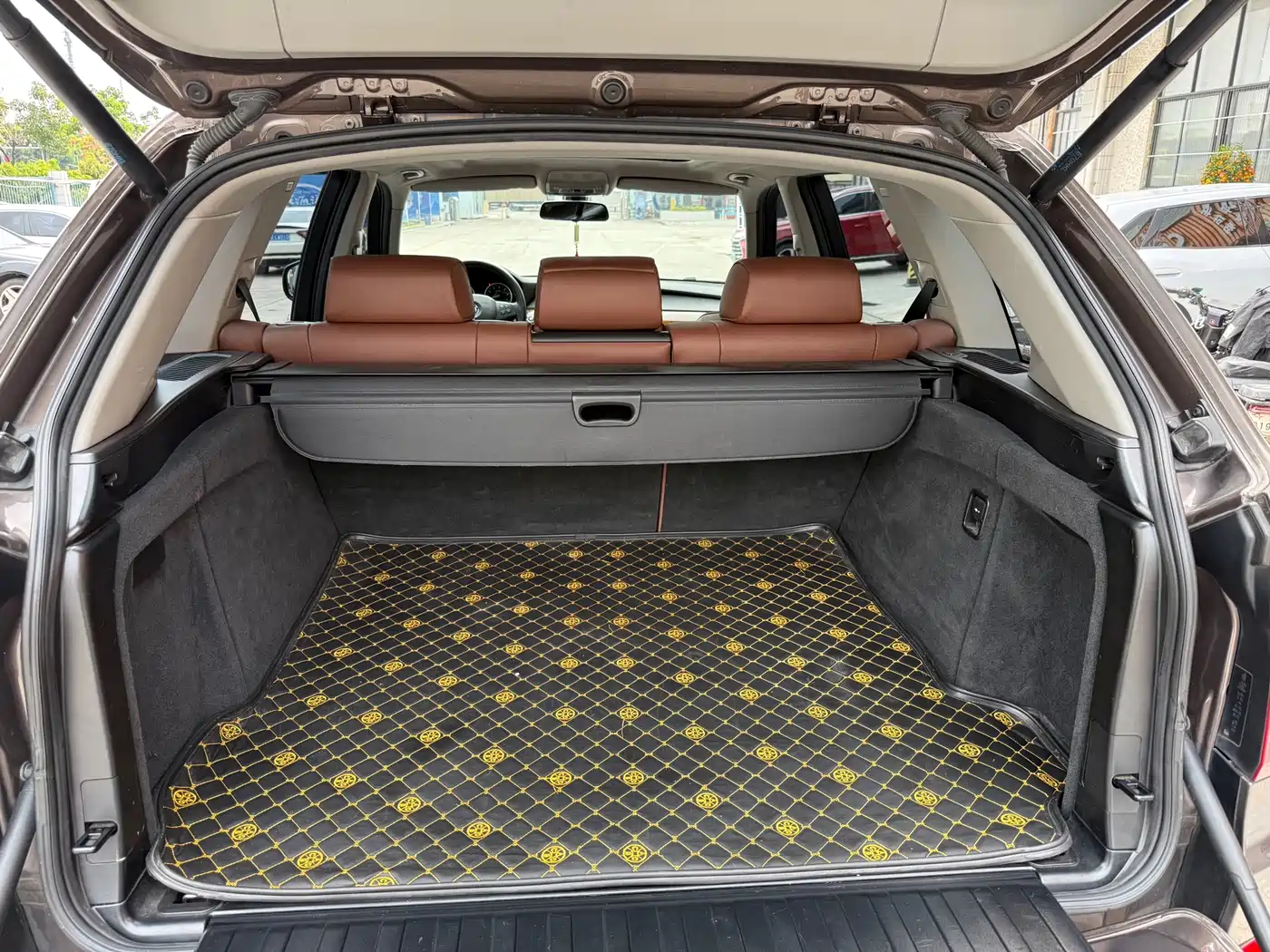 BMW X5 (Import) 2013 xDrive35i Leading фото 27