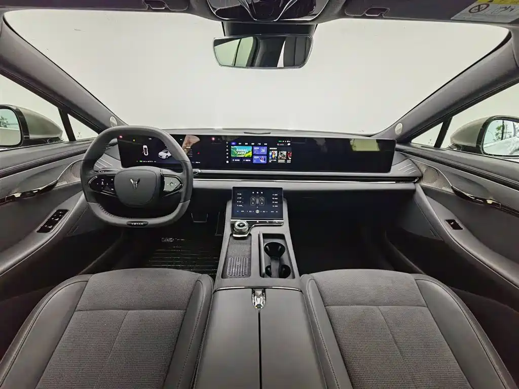 Voyah Auto VOYAH Zhuiguang 2024 PHEV AWD Ultra Long Range Flagship фото 5