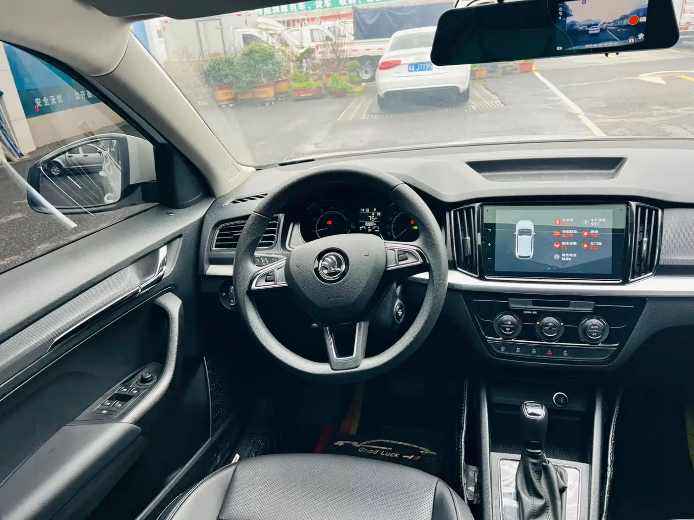 Škoda Kamiq 2022 1.5L Automatic Comfort Edition фото 5