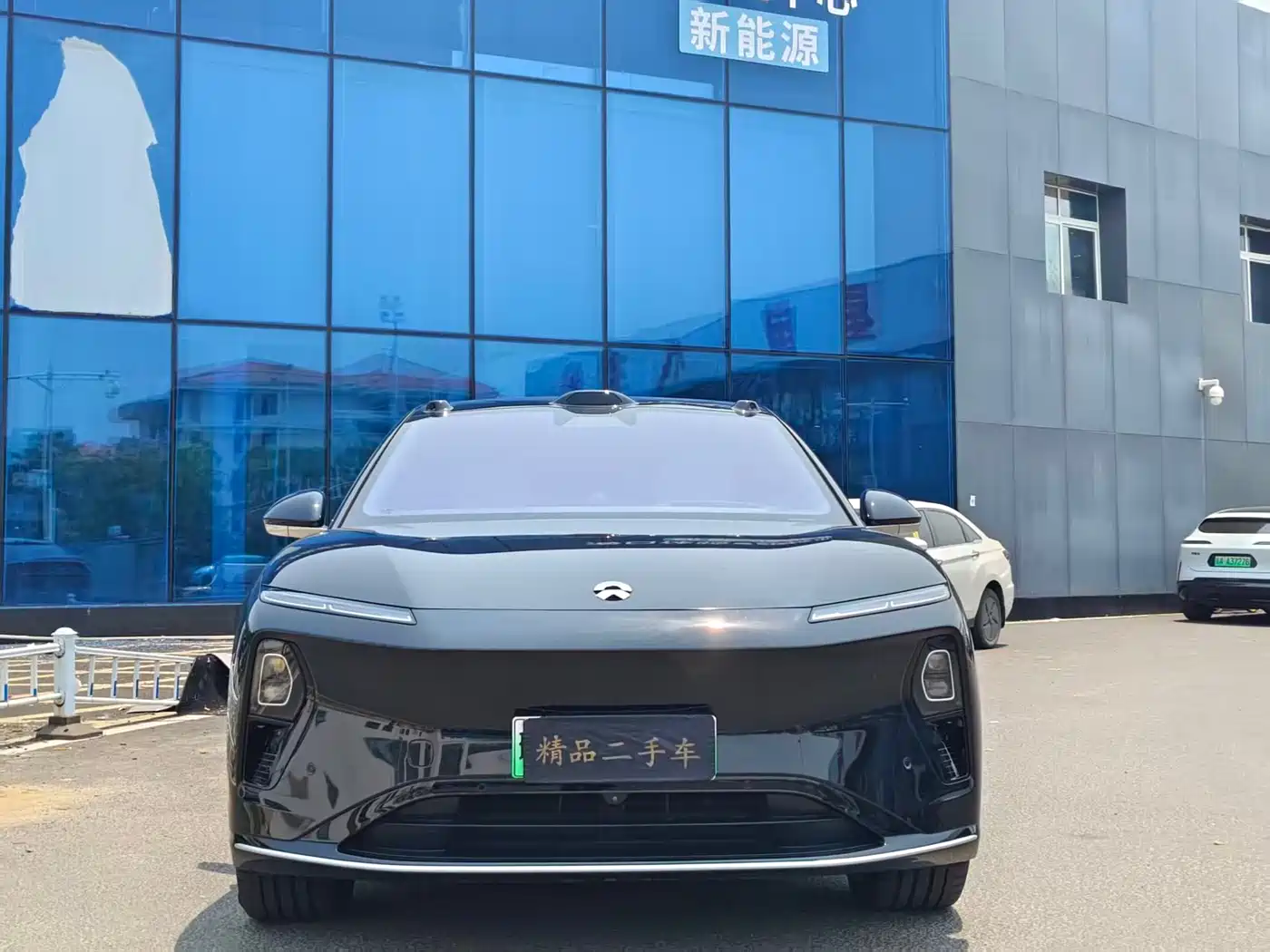 NIO NIO ET9
