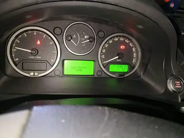 Land Rover Freelander 2 2010 3.2 i6 Automatic SE Petrol — фото 4
