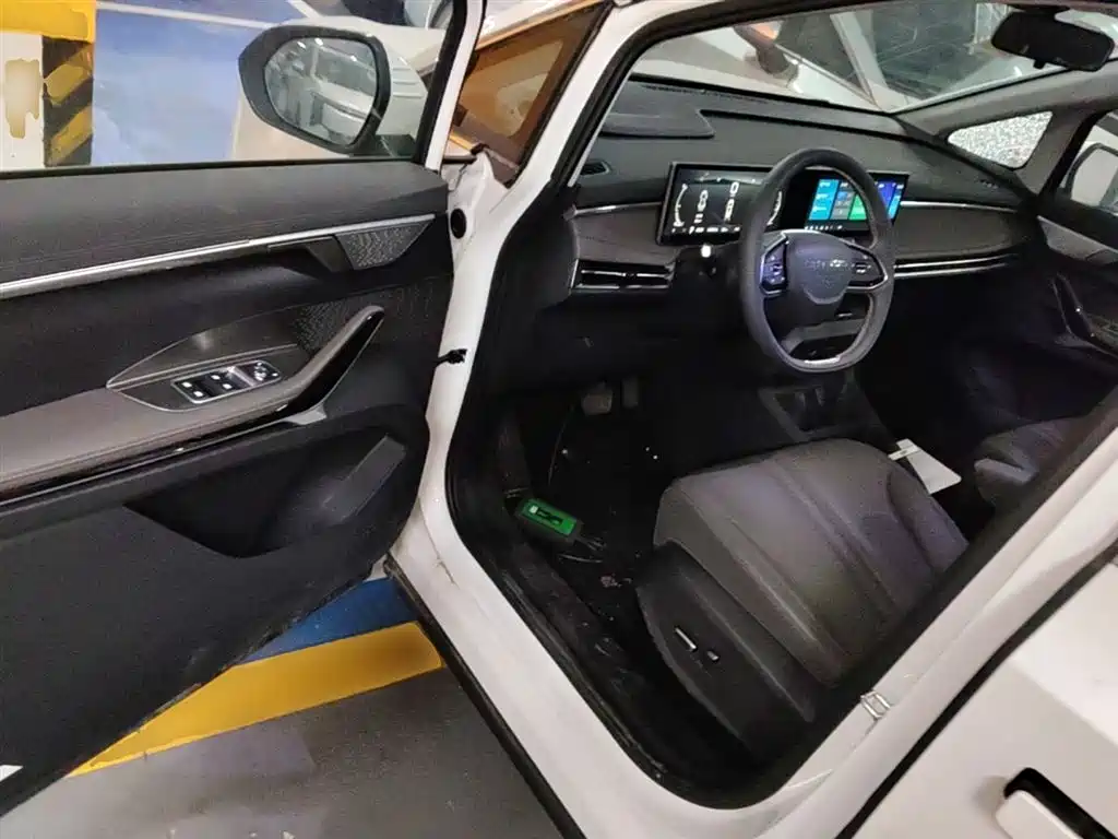 SAIC Maxus Dajia 7 2024 Facelift Super Hybrid Long Range Enjoyment Edition фото 16