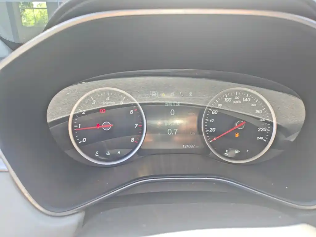 Baojun 530 2018 2018 1.5T Manual Premium Model China V