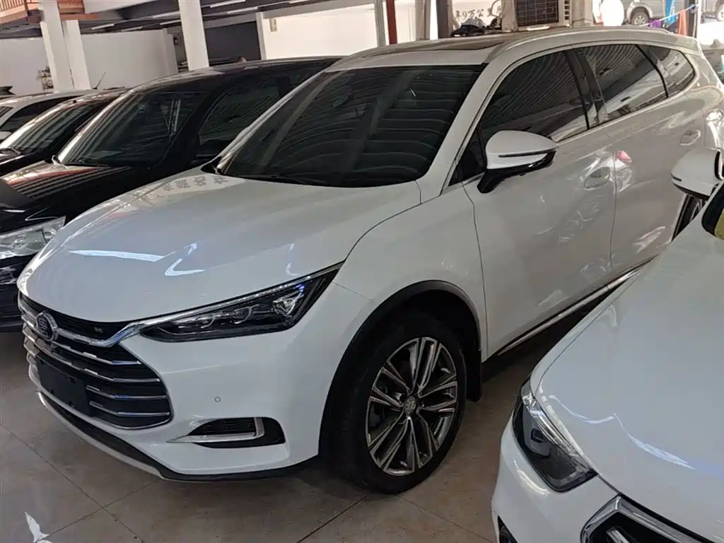 BYD TANG