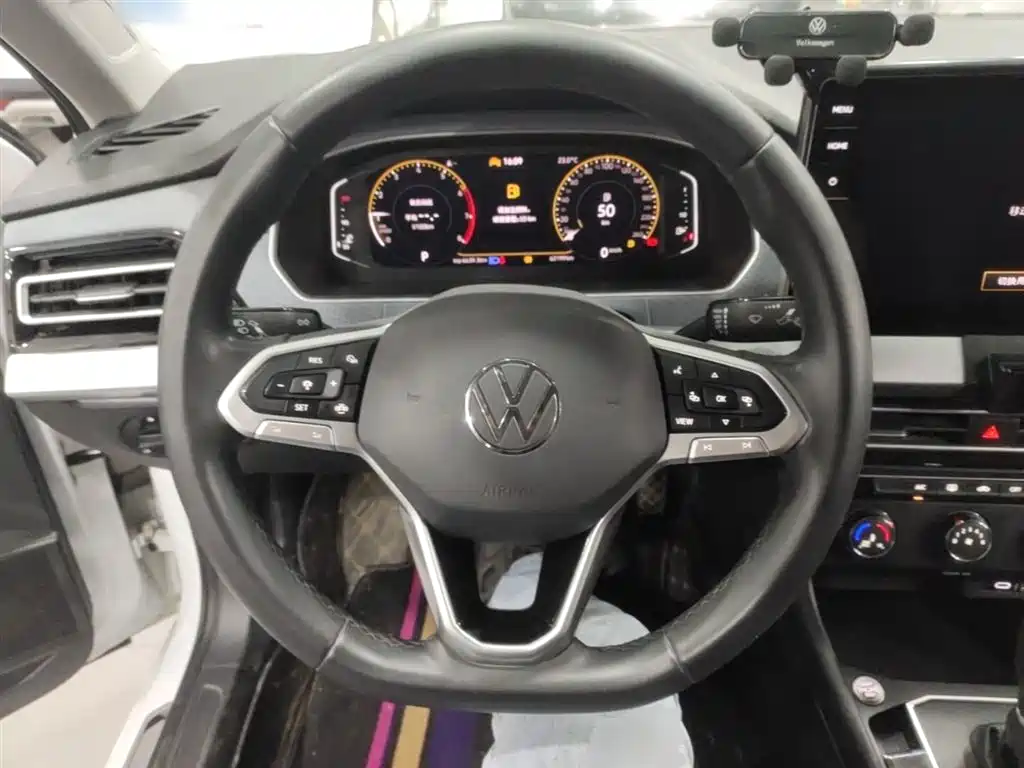 Volkswagen Lavida 2024 Model 1.5L Automatic Starlight 5 Million Edition фото 11