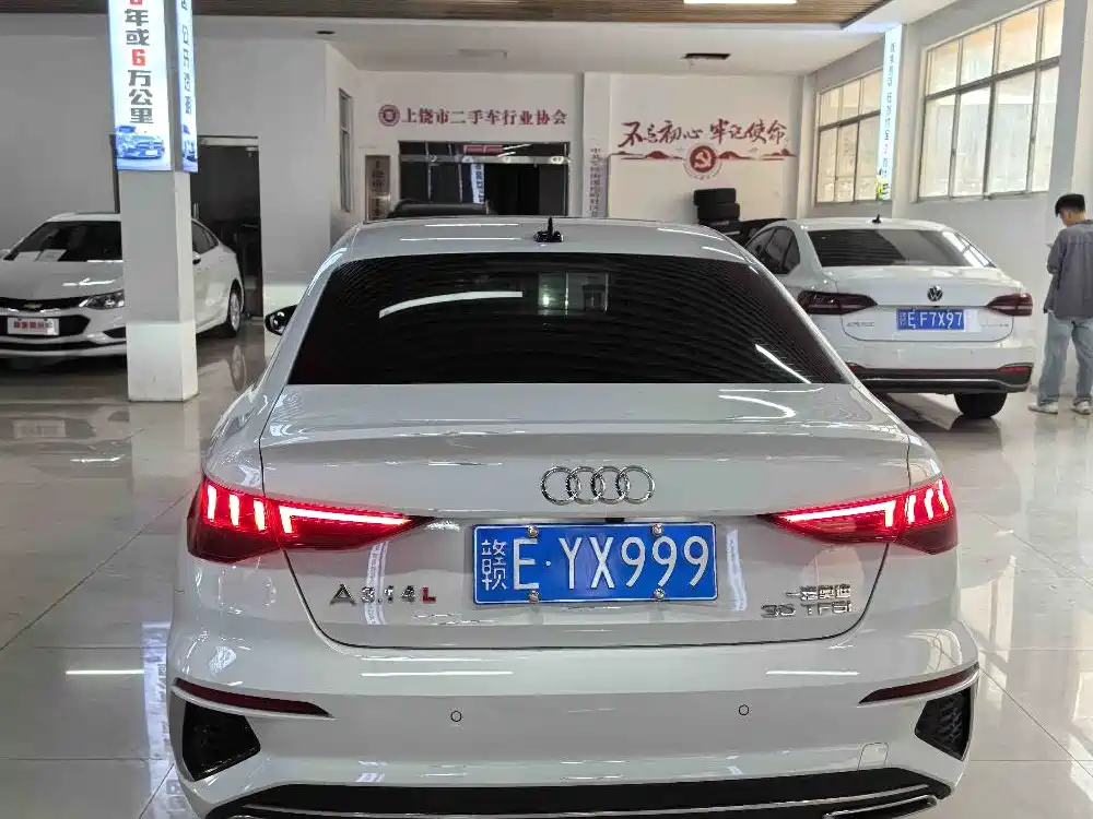 Audi A3 2023 A3L Limousine 35 TFSI Fashion Sport фото 5