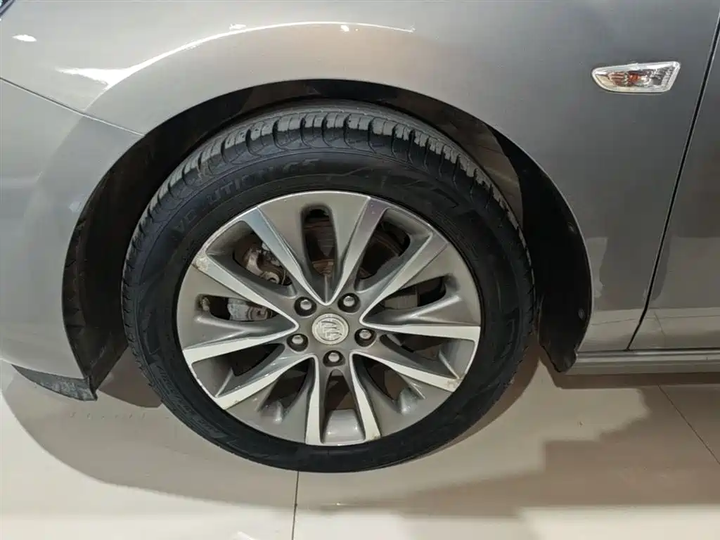 Buick GL6 2019 18T 6-seat Connected Luxury China VI фото 23