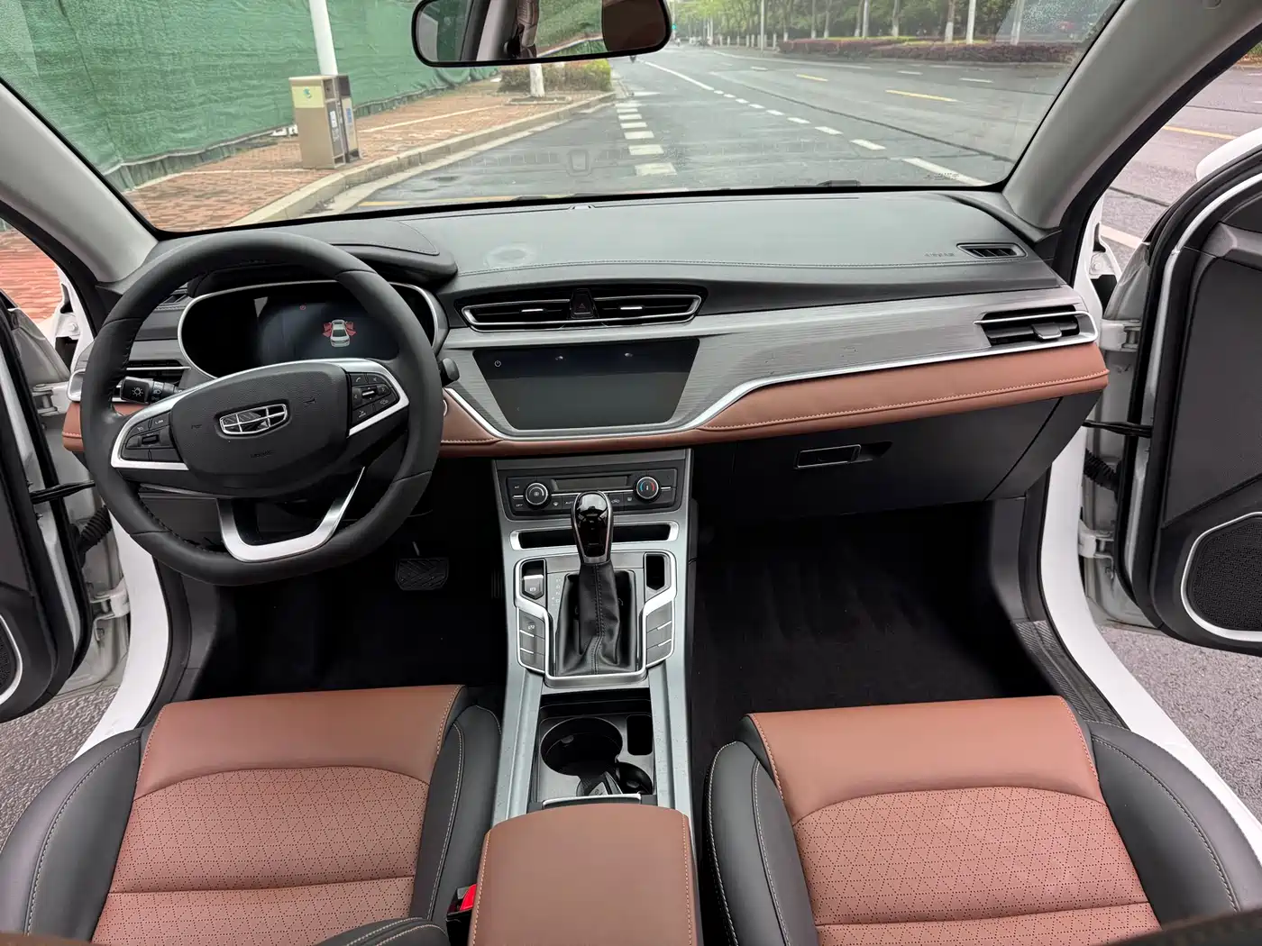 GEELY AUTOMOBILE EMGRAND