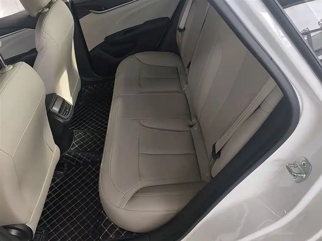 Buick Excelle 2021 Exemplar 1.5L Auto Elite фото 17