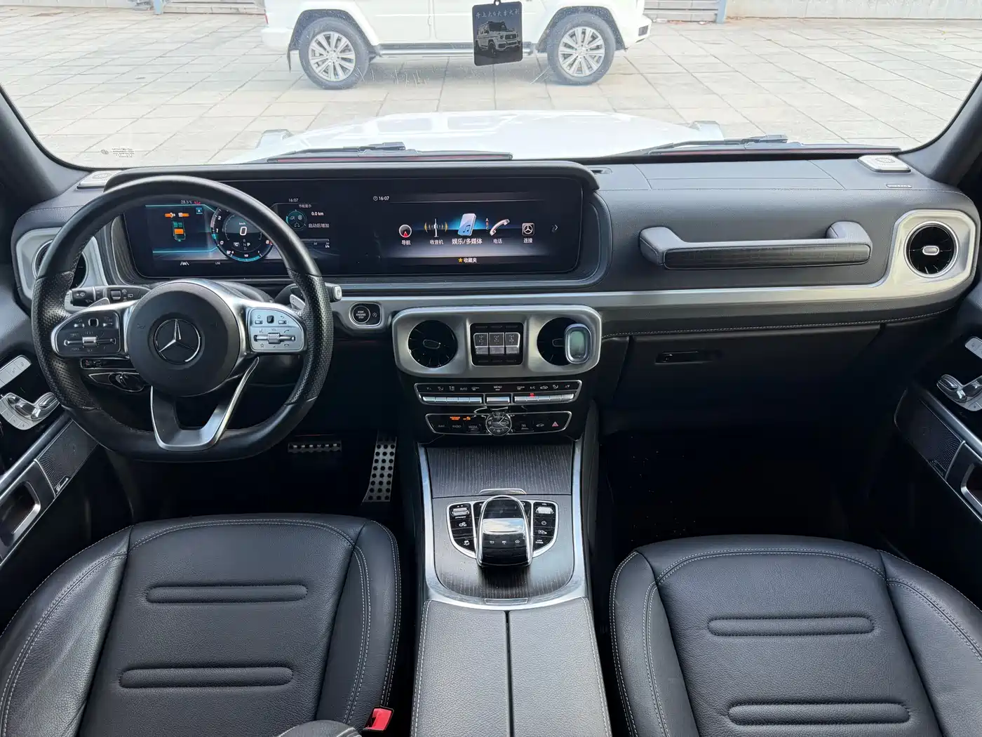 Mercedes-Benz G-Class 2023 G 350 фото 6