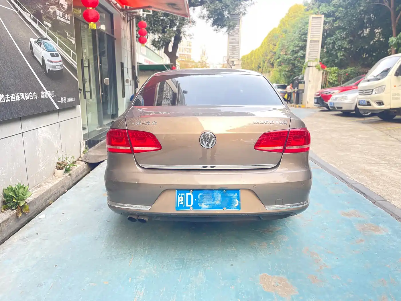 Volkswagen Magotan 2012 Facelift 1.8TSI Luxury фото 4