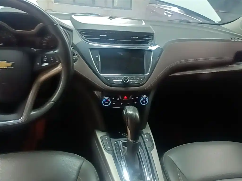 Chevrolet Malibu 2018 530T Automatic Luxury Edition фото 13