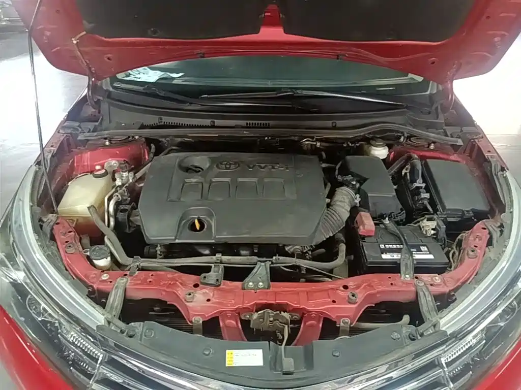 Toyota Corolla 2014 1.6L CVT GL фото 20