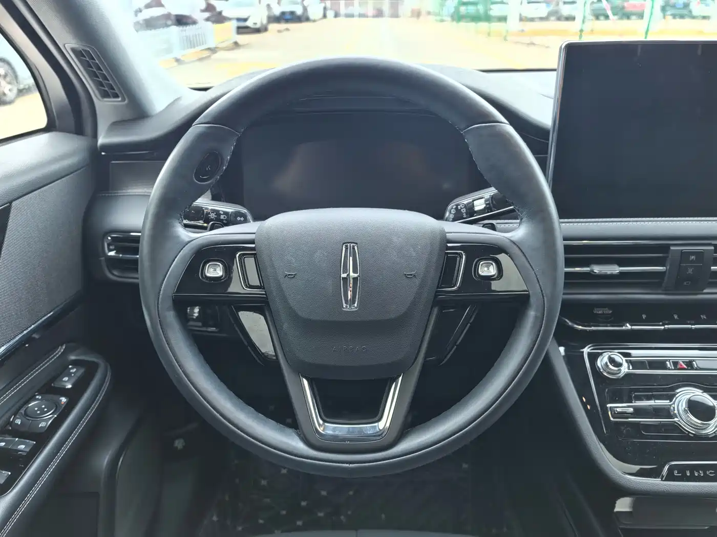 LINCOLN ADVENTURER