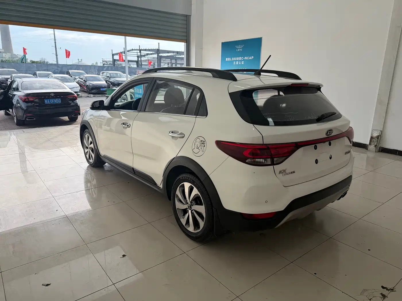 Kia KX CROSS 2017 1.4L AT GLS фото 18