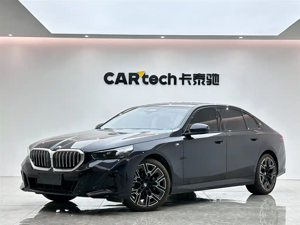 BMW 5 Series 2025 530Li Premium M Sport Package