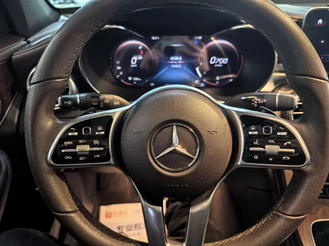 Mercedes-Benz GLC 2020 Facelift GLC 300 L 4MATIC Dynamic фото 19