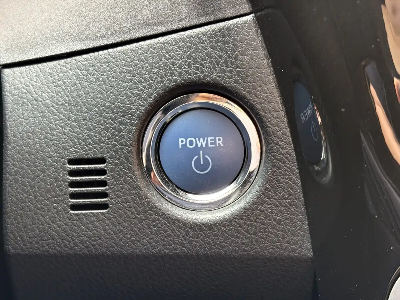 Toyota Levin Twin Engine E+ 2019 1.8PH GS E-CVT Elite Edition фото 13