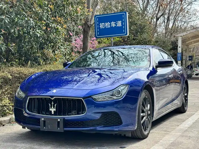 MASERATI GHIBLI