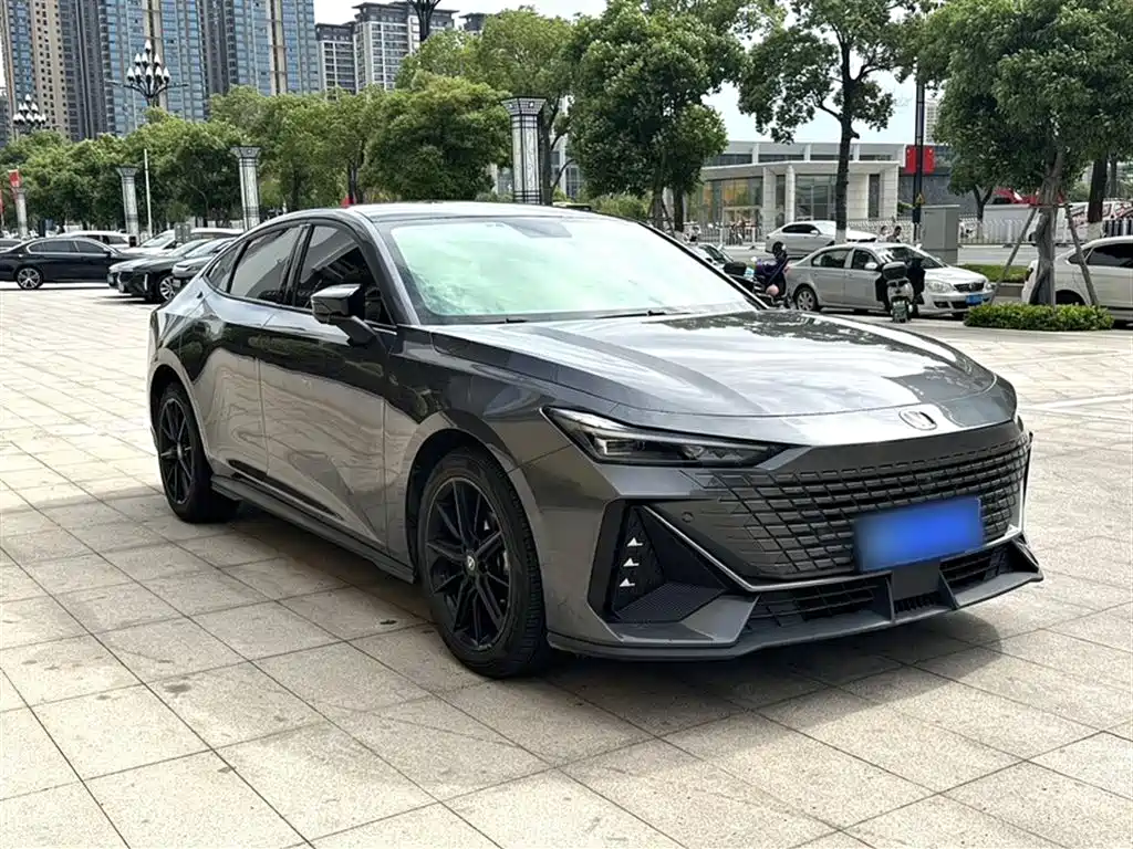 CHANGAN UNI-V