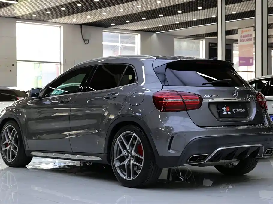 Mercedes-Benz GLA AMG 2017 Facelift AMG GLA 45 4MATIC фото 19