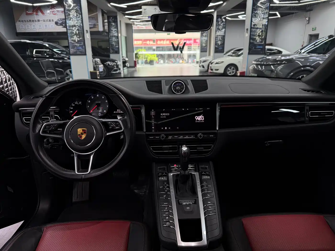 Porsche Macan 2021 Macan S 3.0T фото 8