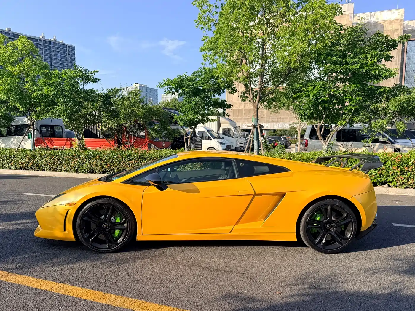 Lamborghini Gallardo 2012 LP 560-4 Gold Edition фото 4