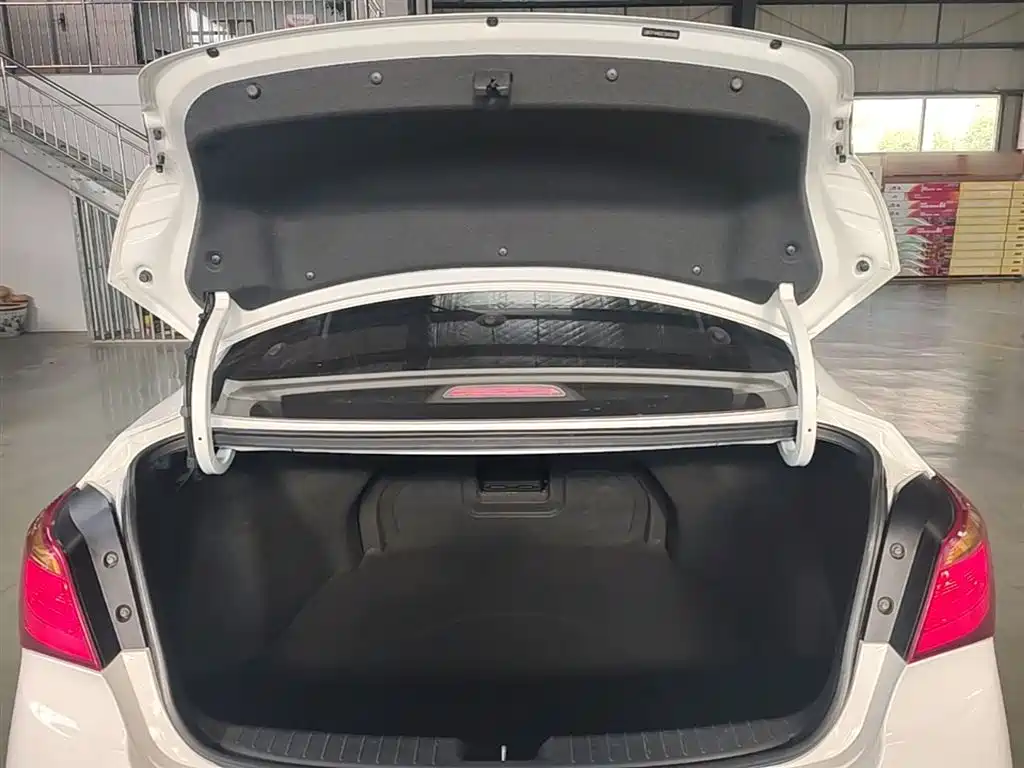 Hyundai Mistra 2017 1.8L Automatic Smart GLS (China V) фото 19