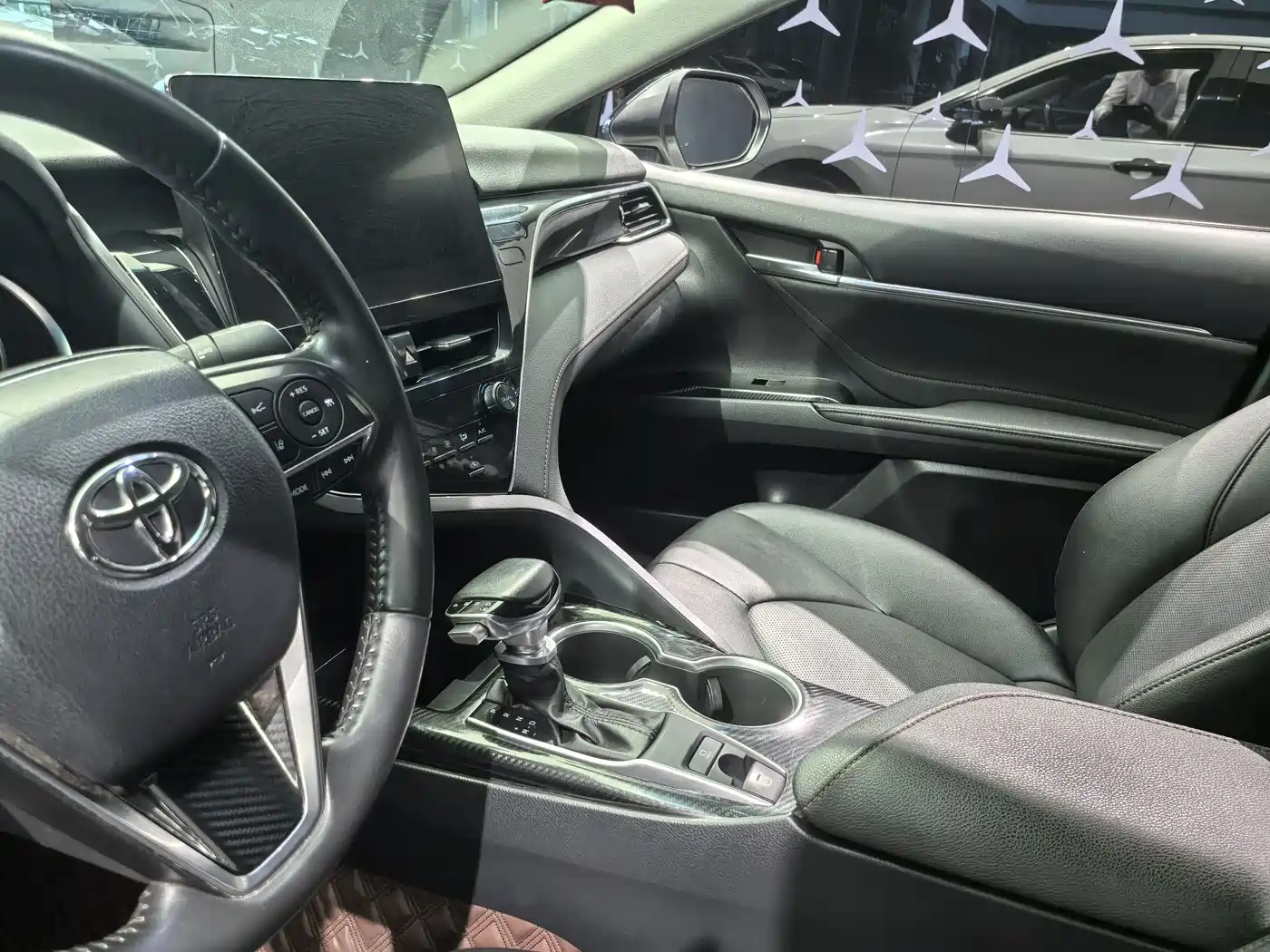 Toyota Camry 2021 2.0G Luxury Edition фото 5