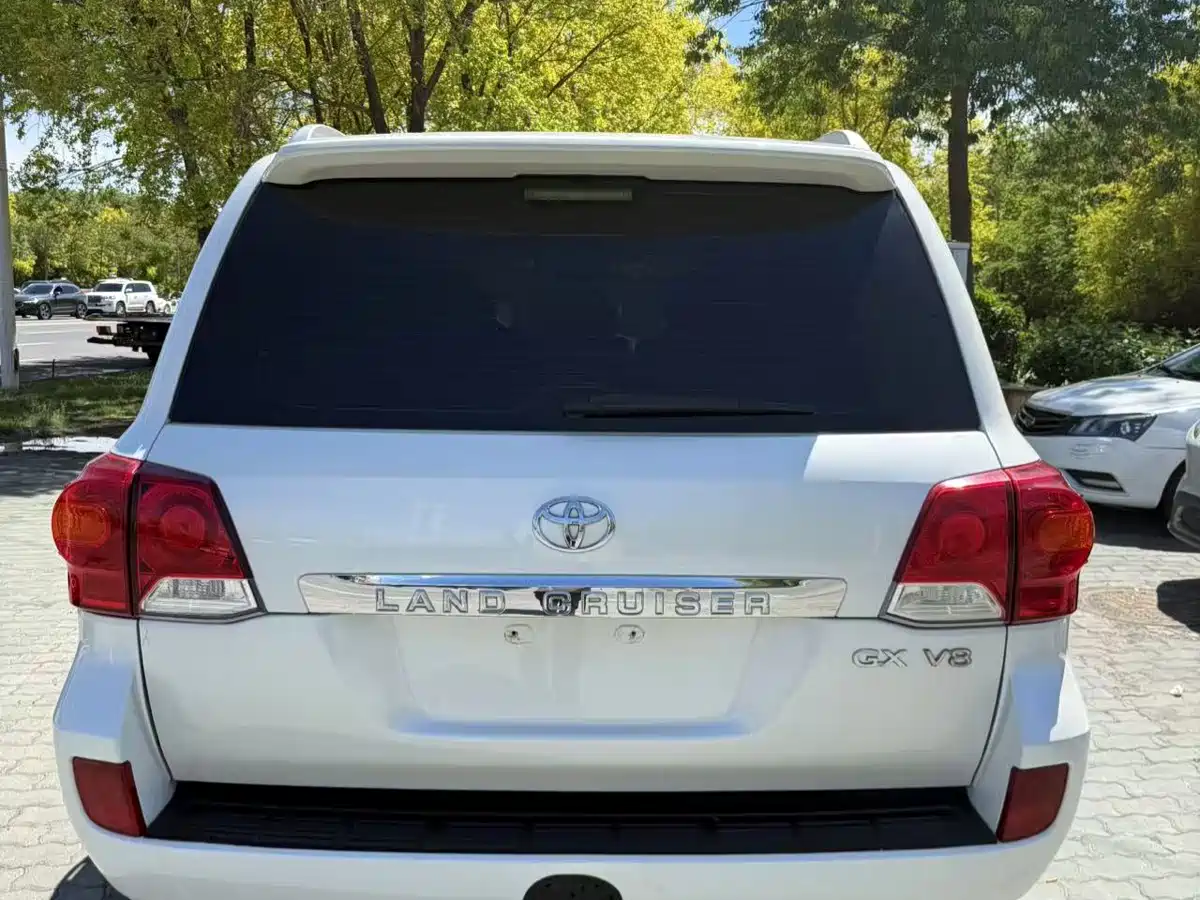 Toyota Land Cruiser (Import) фото 7
