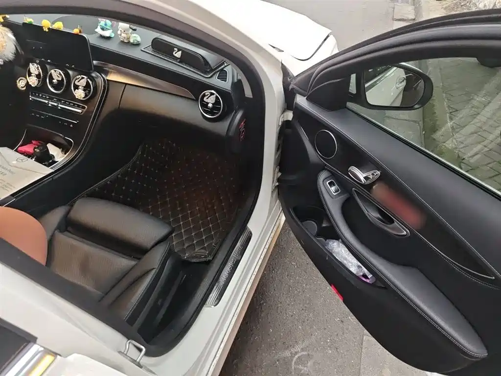 Mercedes-Benz C-Class 2019 C 180 L Fashion Edition фото 24