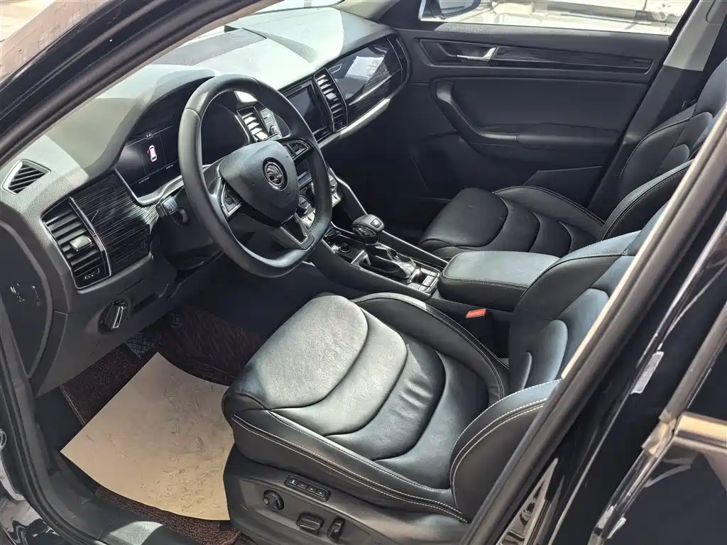 Škoda Kodiaq 2019 Facelift TSI330 5-Seater 2WD Luxury Premium Edition China VI фото 15