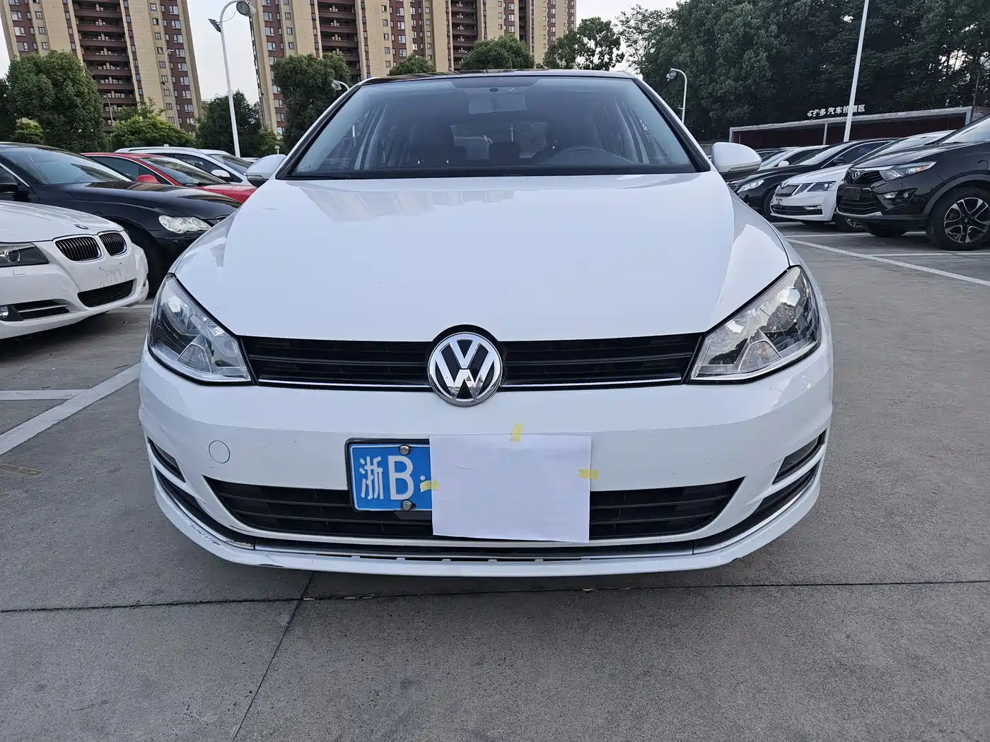 Volkswagen Golf 2016 230TSI Automatic Comfort фото 2