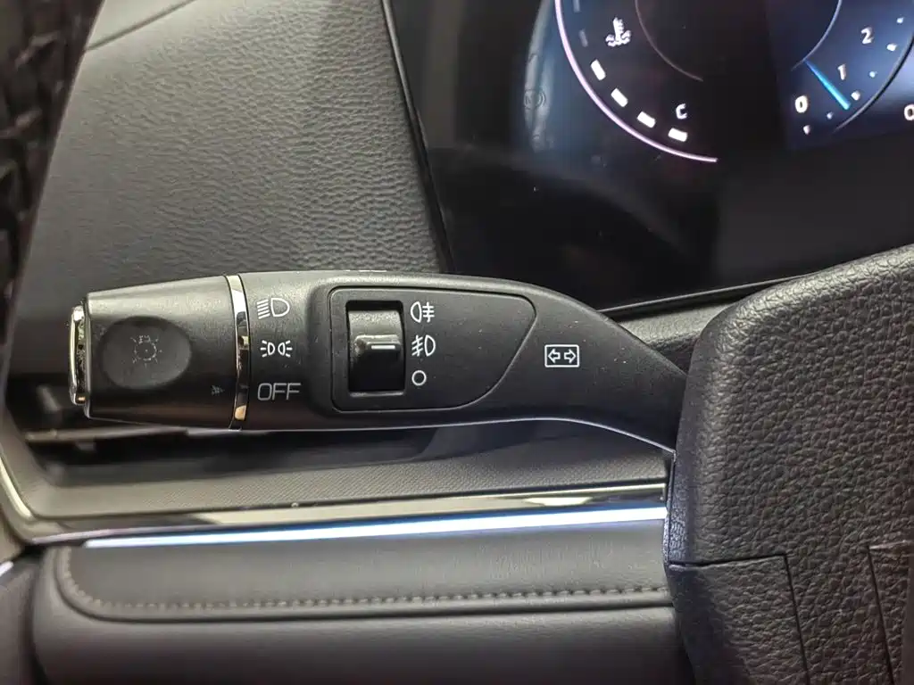 Ford Lingrui 2023 2023 Model EcoBoost 170 Premium Leading