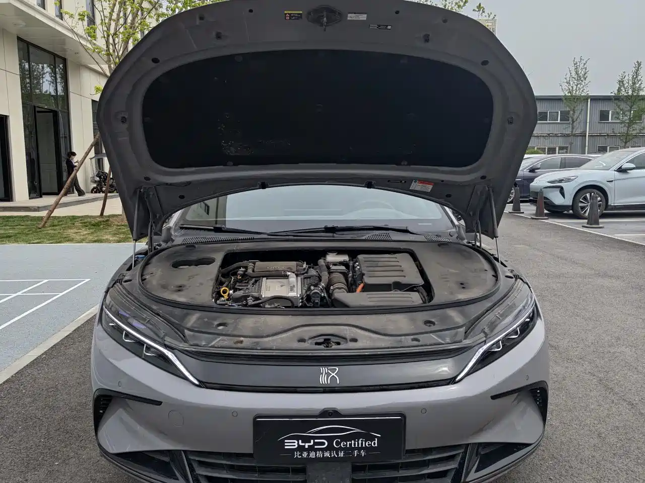 BYD Han 2025 DM-i Smart Driving Edition 125KM LiDAR Flagship фото 2