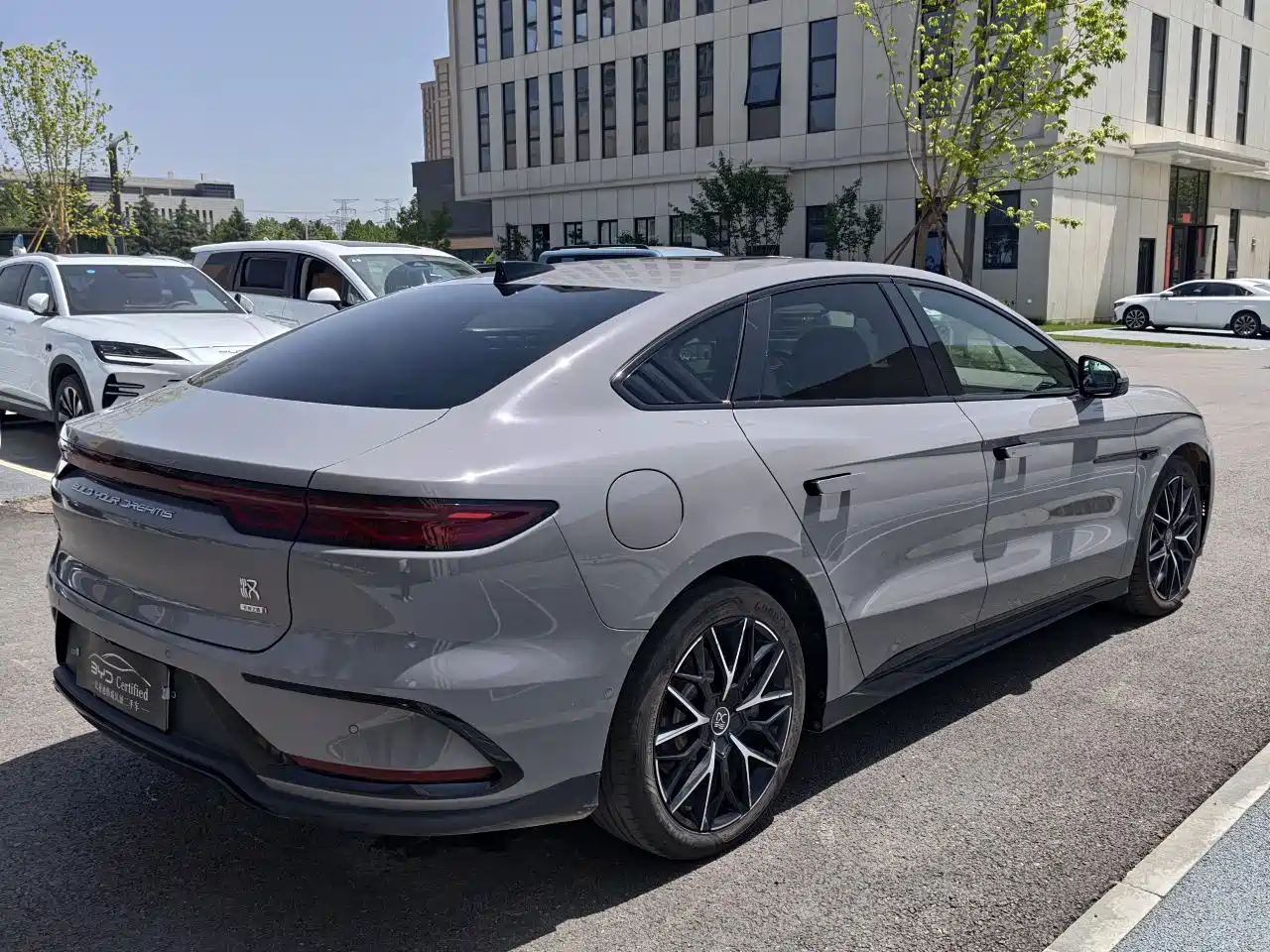 BYD Han 2025 DM-i Smart Driving Edition 125KM LiDAR Flagship фото 9