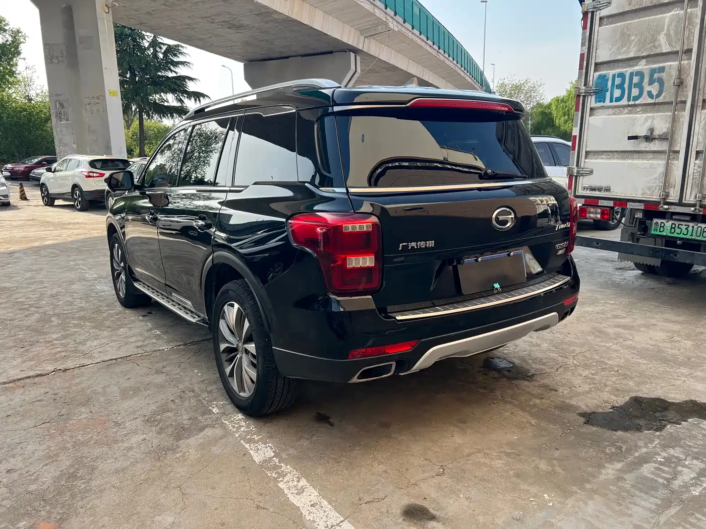 GAC Trumpchi Trumpchi GS8 2017 320T 2WD Luxury Smart Connect (7-seater) фото 5