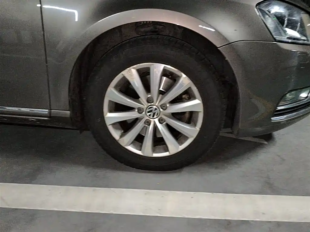 Volkswagen Magotan 2013 1.8TSI Luxury фото 23