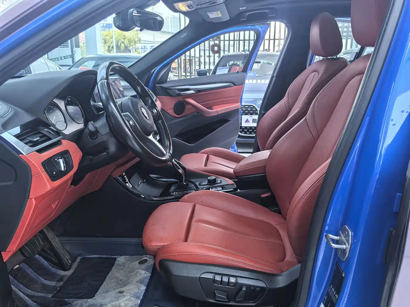 BMW X2 2020 2020 sDrive25i Leading M Off-Road Package