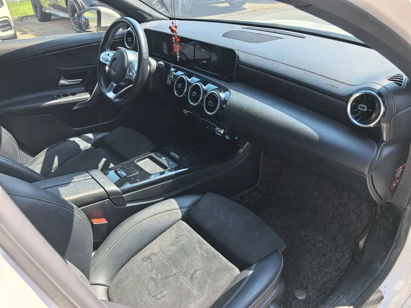 Photo 10 - Mercedes-Benz A-Class