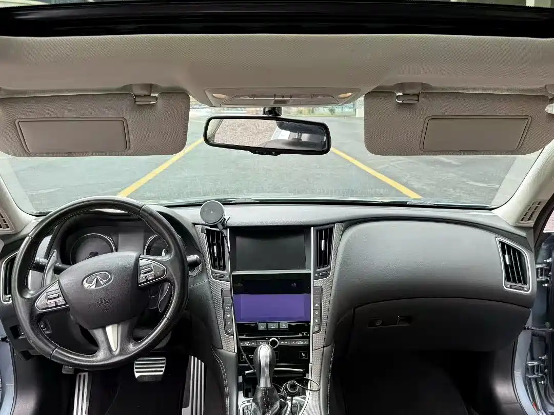Infiniti Q50 2015 2014 3.7L Luxury Sport